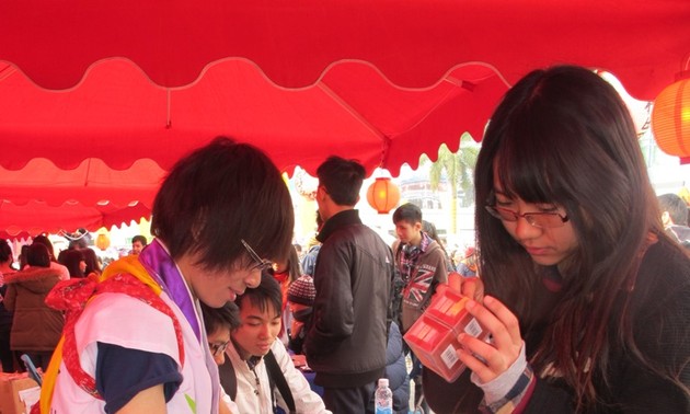 Japanese cultural festival “Ake Ome 2014” in Hanoi 