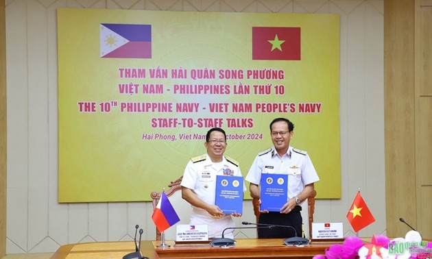 Navies of Vietnam, Philippines hold 10th bilateral consultation session