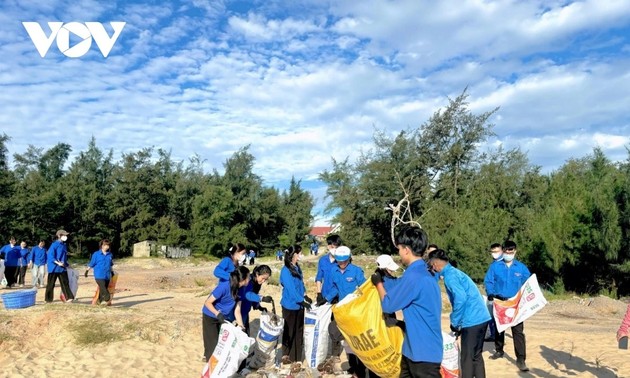 Vietnam Sea and Island Week launched in Dong Hoi City