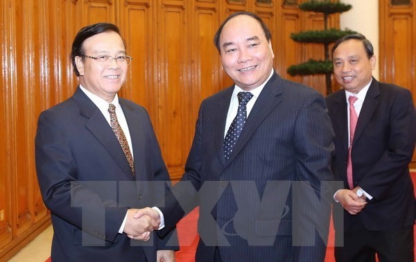 Deputy PM seeks Laos’ support for Vietnam-invested projects