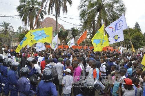 50 dead in clashes in Kinshasa