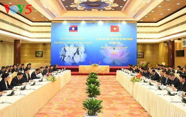 Vietnam, Laos pledge implementation of high-level agreements