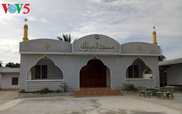 Mosque - center of solidarity of Cham ethnic people in Tay Ninh 