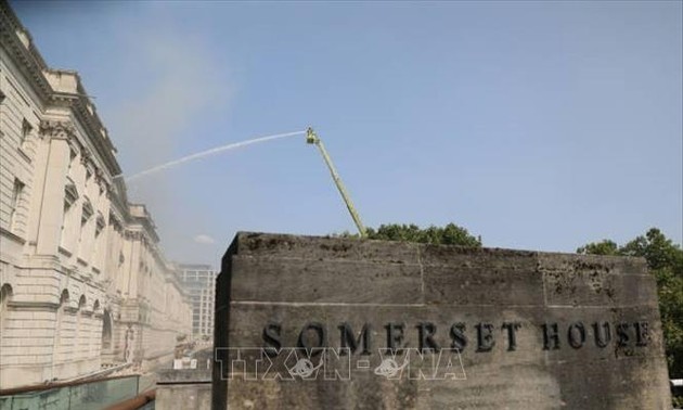 Fire at London’s iconic Somerset House