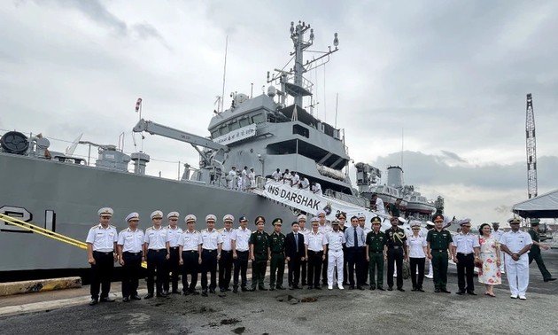 Indian navy ship INS Darshak visits Ho Chi Minh City