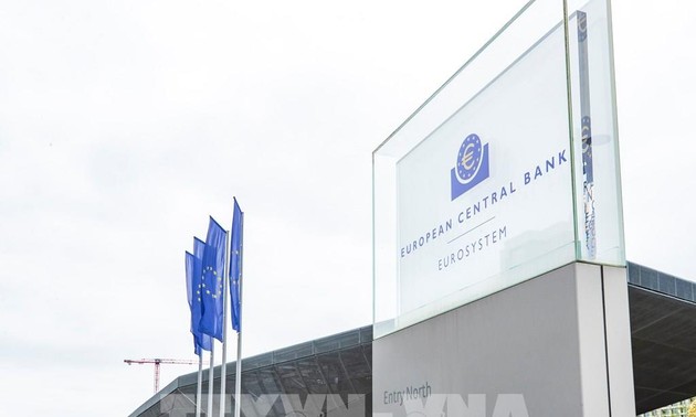 EU announces strategy to strengthen Europe's economic security  