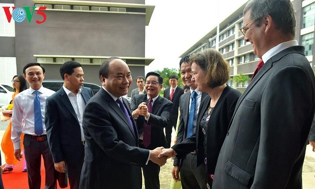 Déplacement de Nguyen Xuan Phuc à Binh Duong