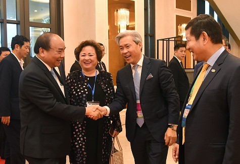 Nguyen Xuan Phuc rencontre des investisseurs d’Asie-Pacifique