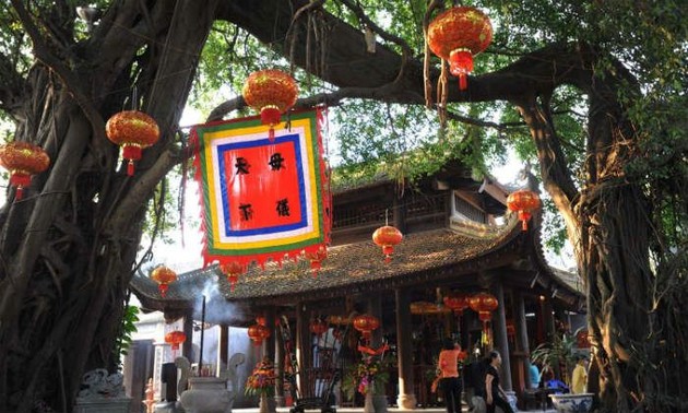 Le temple Mâu, un lieu sacré à Phô Hiên