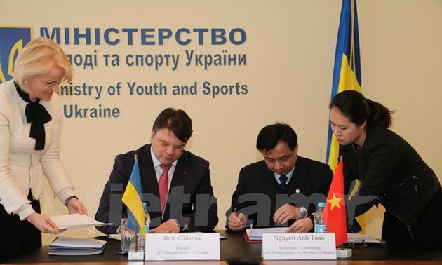 Le Vietnam et l'Ukraine renforcent leur coopération dans le secteur sportif