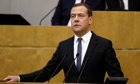 Dmitri Medvedev nommé Premier ministre par les députés russes