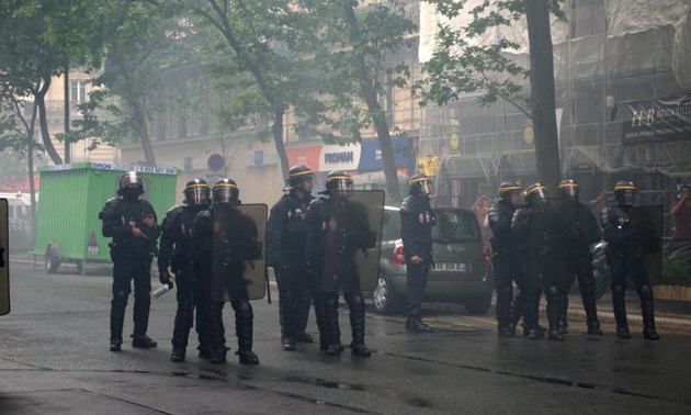 France/Manifestation des fonctionnaires: 101 interpellations 