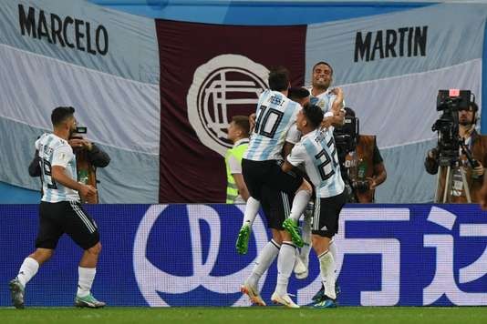 Coupe du Monde 2018: l’Argentine miraculée et qualifiée, la Croatie termine en tête