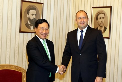 Pham Binh Minh en visite officielle en Bulgarie 