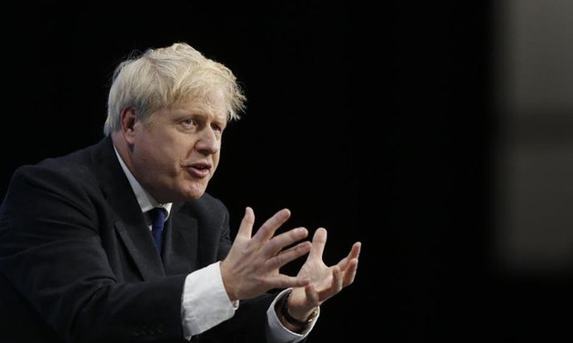 Brexit: Boris Johnson s’apprête à convoquer des élections après sa défaite au Parlement 