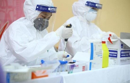 Covid-19: le Vietnam apte à réaliser des tests de dépistage 