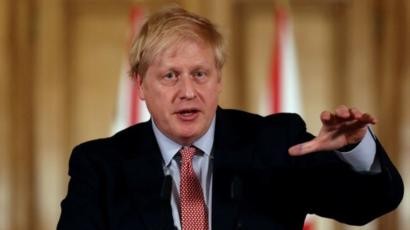 Royaume-Uni: Boris Johnson promet une stratégie de déconfinement imminente 