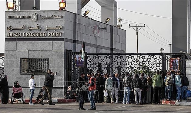 L'Égypte rouvre partiellement le point de passage de Rafah 