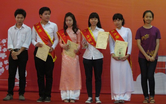 越日の文化大使の育成の場 