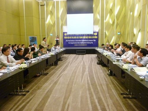 日越共同で「都市の全面的開発協力」シンポ