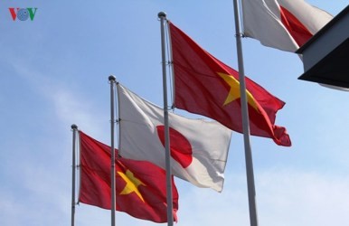 越日関係に新たなビジョンに関する宣言  