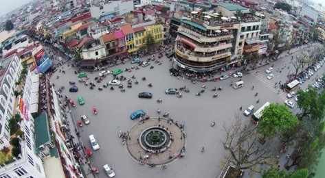 ハノイとホーチミン両市にちなんだ歌