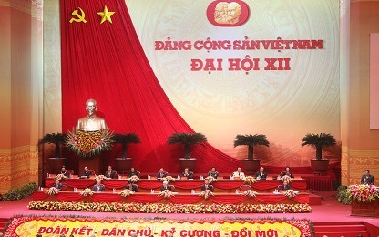 大会目標について、経済専門家の意見