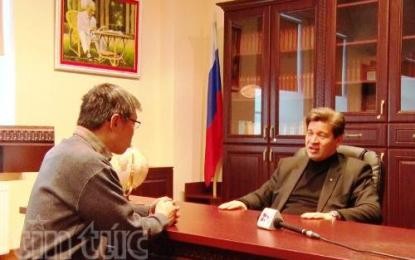 ベトナム、国家利益を守る国として模範である