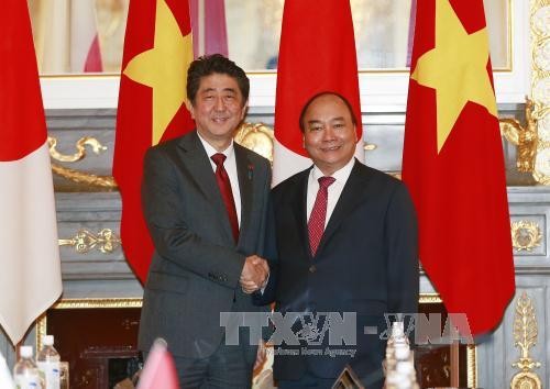 フック首相、安倍首相と会談