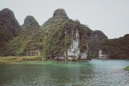 ニンビン省のチャンアン景観遺跡群