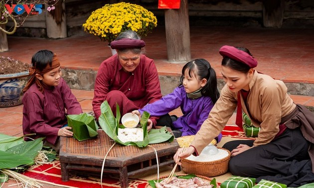 写真家ファン・フイさんによる「昔のテト」写真集