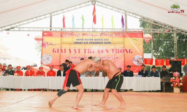 春を彩る伝統の技：ハノイのレスリング祭り