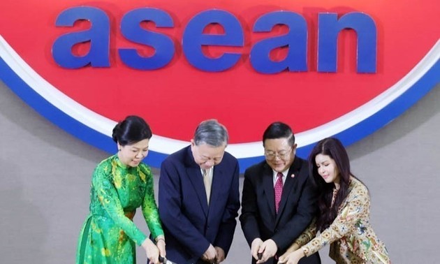 ベトナムのASEAN加盟30周年：努力の歩み