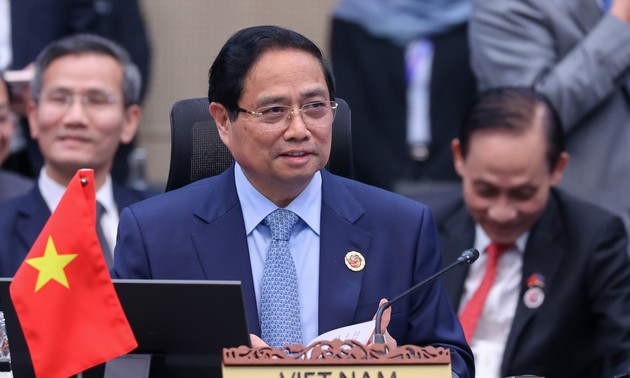 チン首相 ASEAN・日本首脳会議に出席