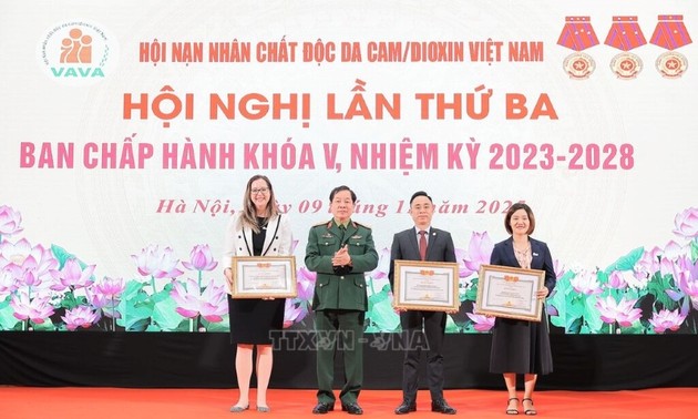 枯れ葉剤被害者への国際社会の支援をさらに促進