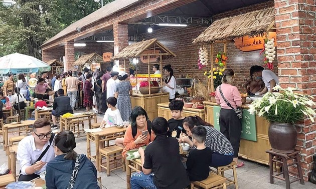 首都の文化の真髄を顕彰するハノイ食文化フェスティバル