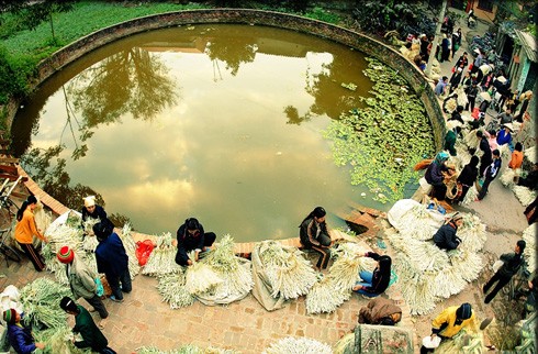 Sumur di desa dalam kehidupan kepercayaan spiritualitas orang Vietnam.