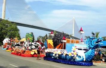 广宁省为2013下龙狂欢节做好准备