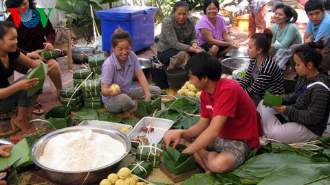 旅外越南人欢度民族传统春节