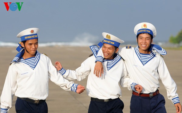 越南大学生与祖国海洋海岛