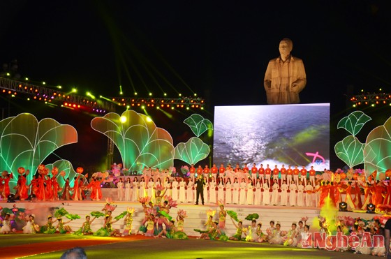 阮生雄出席2015年莲村艺术节开幕式