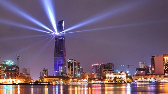 胡志明市的独特建筑——平明金融塔