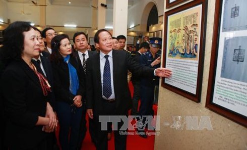 “黄沙长沙——历史与法理证据”地图与资料展在海防市举行