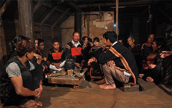 挨累调——埃德族的音乐交谈