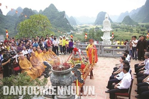 体验高平省重庆县潭水乡的社区游