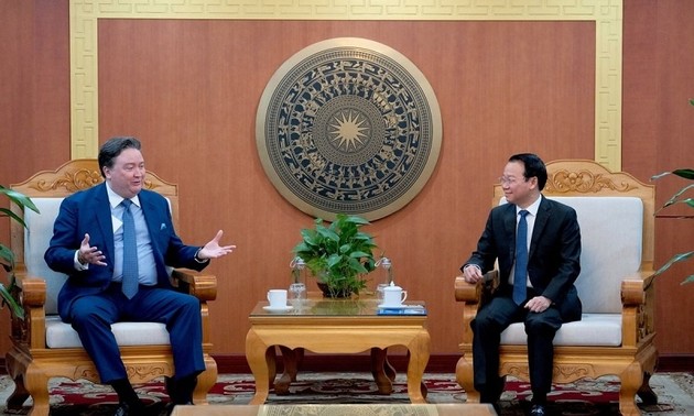 越南考虑从美国进口橘子、李子和柠檬