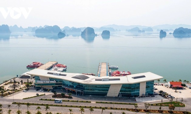 广宁省拜子龙湾暂不收门票