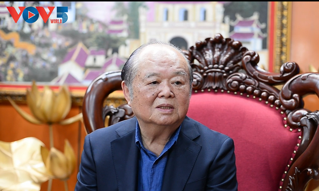 黄铮教授谈及胡志明主席与越中同志加兄弟友好关系