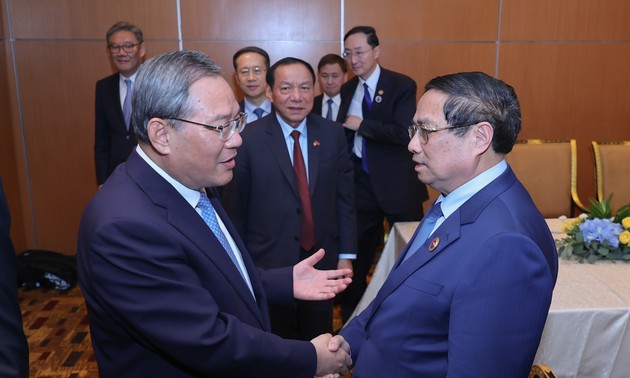 范明政与中国国务院总理李强举行会谈