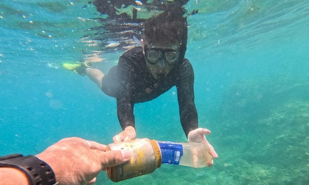 保护海洋并面向可持续、无排放旅游